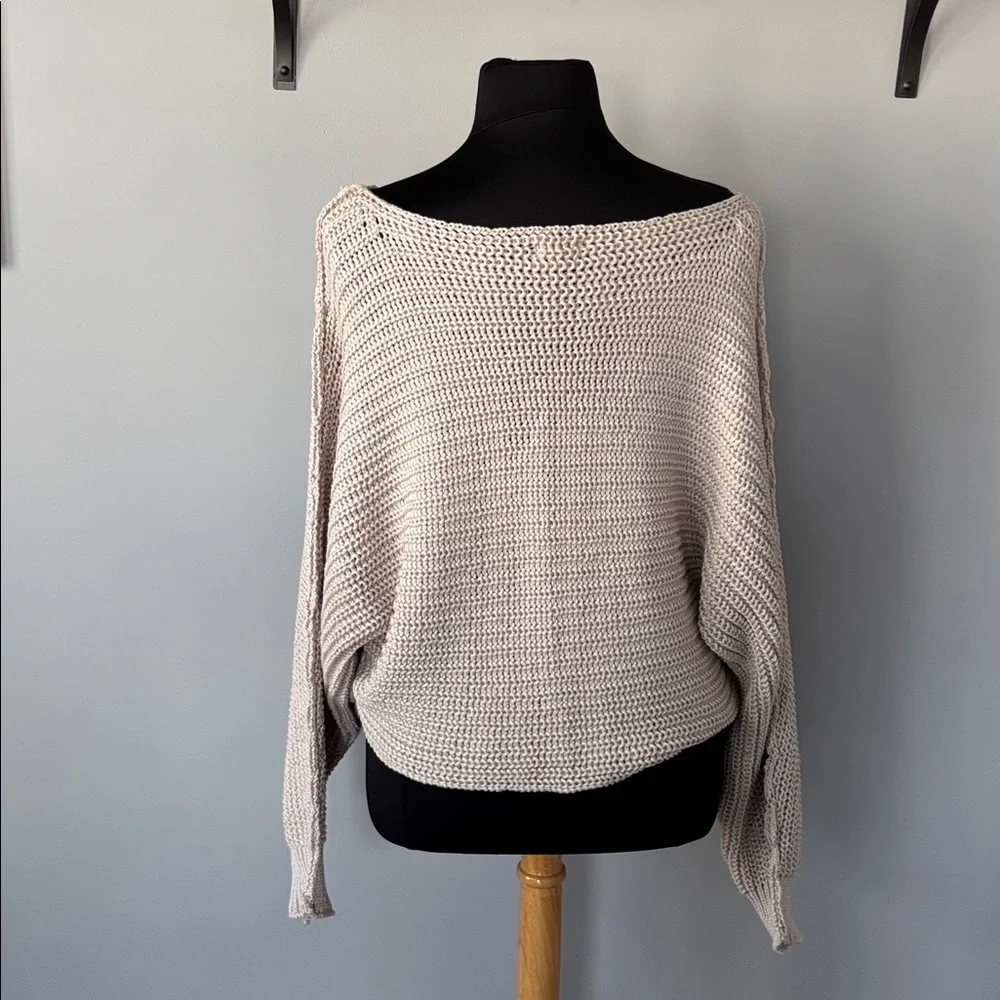 POL Off-the-Shoulder Cream Large Knit Cropped Sweater size L - Picture 4 of 8